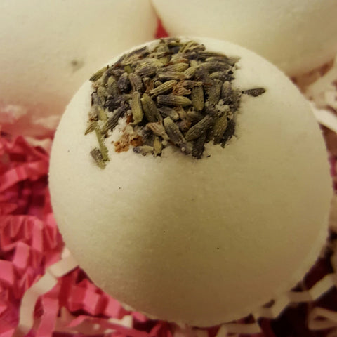 Lavender Petals Bathbomb